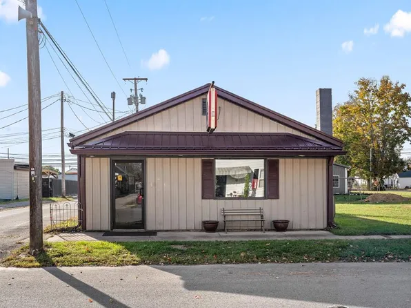 101 N Maple St, Bainbridge, OH 45612