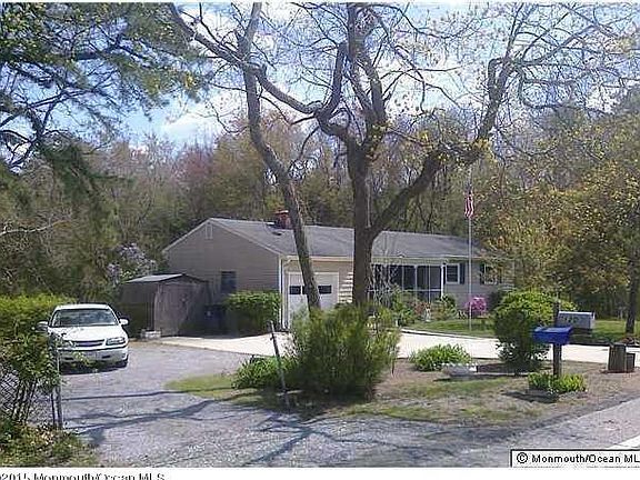 5th image of 120 Mill St