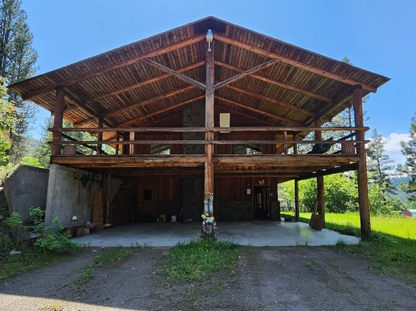 30520 Highway 20 Rd E, Republic, WA 99166