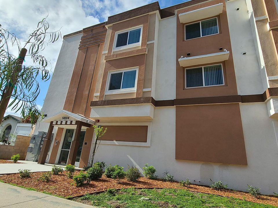 1st image of 14104 Coteau Dr #3