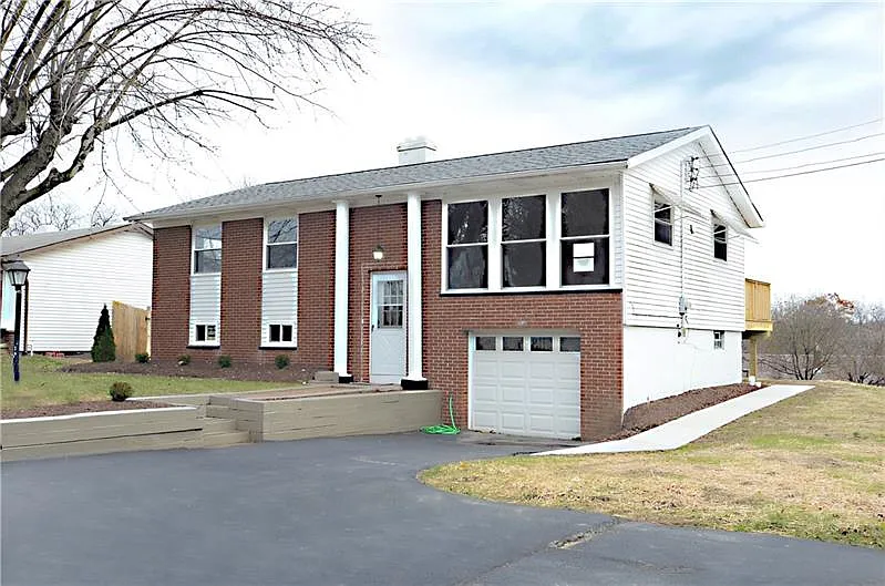 108 N Branch Rd photo 1