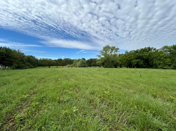 203 State Route W, Mountain View, MO 65548