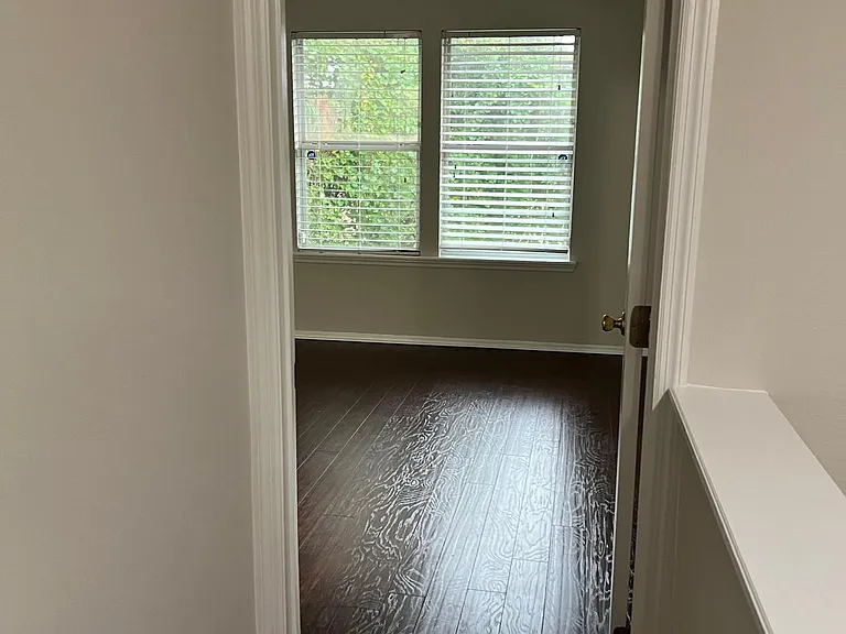 6016 Bartram Village Dr — Photo 19