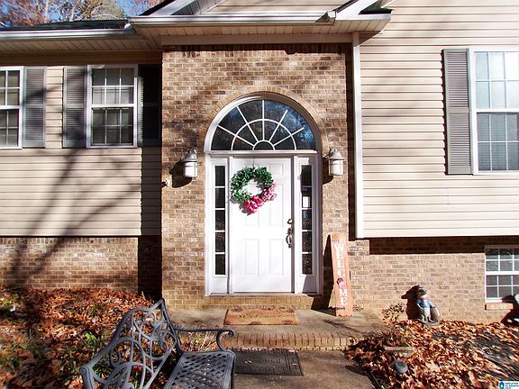 2nd image of 320 Hillside Dr