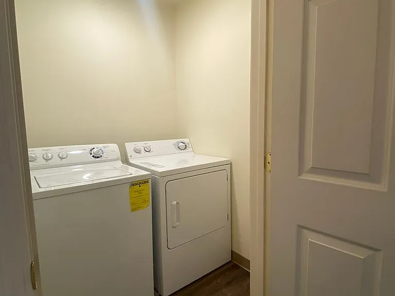 2217 N Abbey Glen Ct — Photo 13