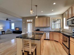 1795 Rye Ct, Shakopee, MN 55379