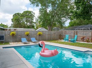 3716 Winderwood Dr, Sarasota, FL 34232