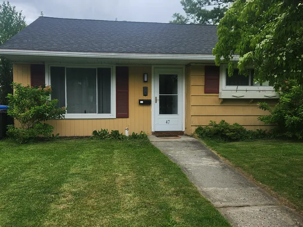 47 Keeler Dr, Albany, NY 12208
