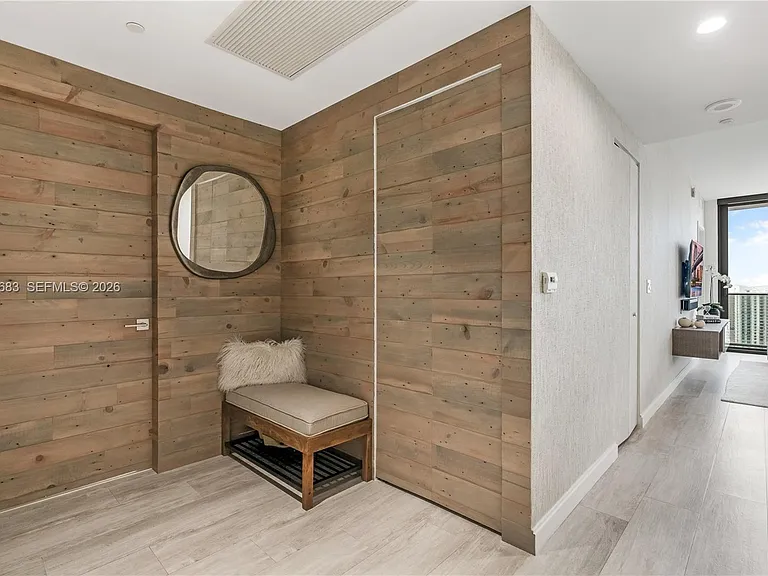 55 SW 9th St #4001 — Photo 19