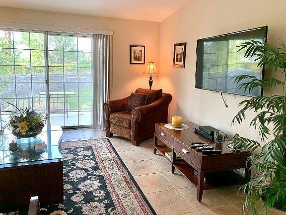 2nd image of 500 S Farrell Dr #500