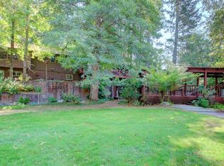 484 Ewe Creek Rd, Grants Pass, OR 97526