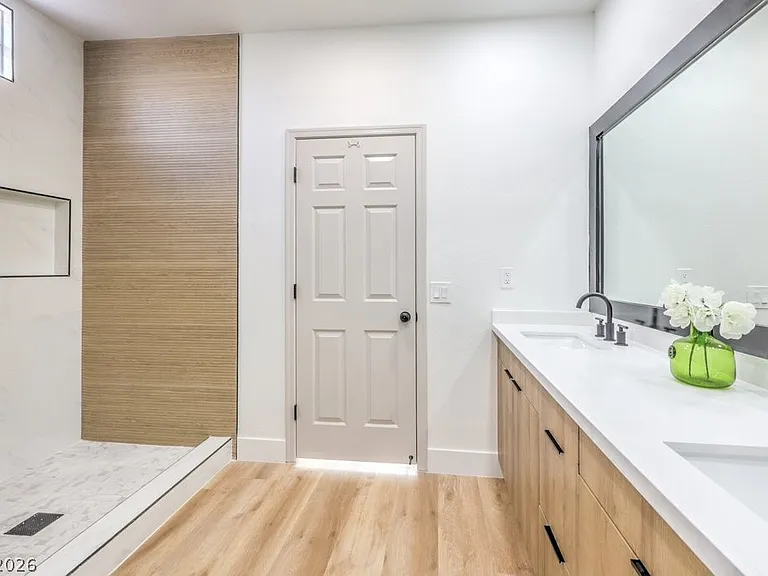 2183 Cumberland Hill Dr — Photo 3