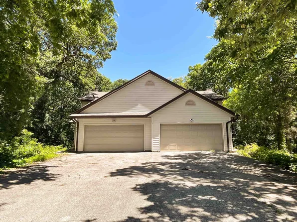 11419 Edgemere Ter, Roscoe, IL 61073