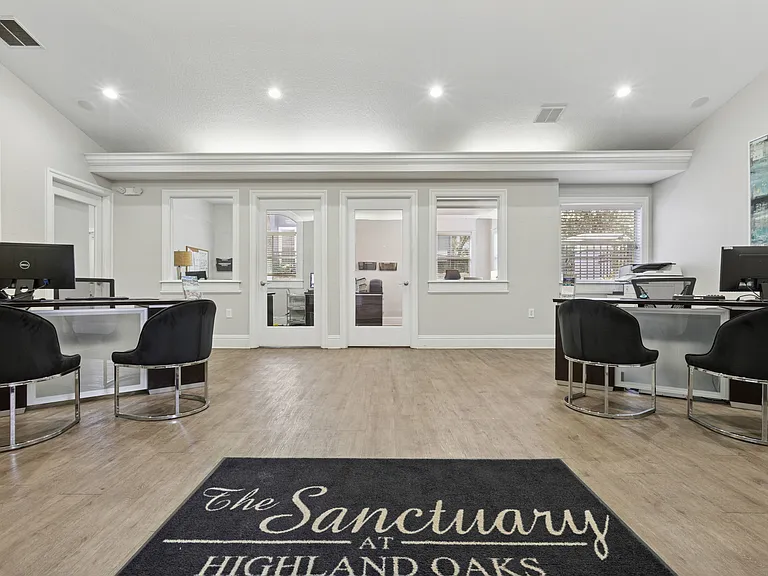 Sanctuary at Highland Oaks — Photo 19