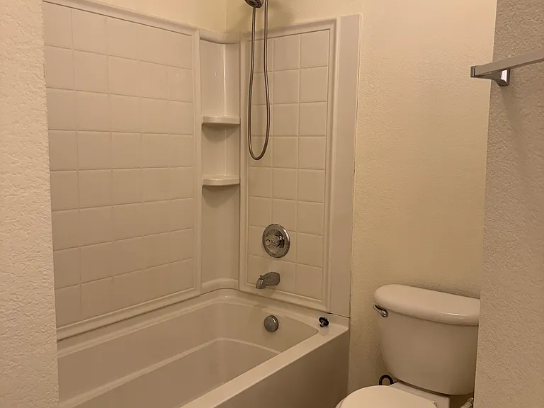 4512 Chris Dr — Photo 12