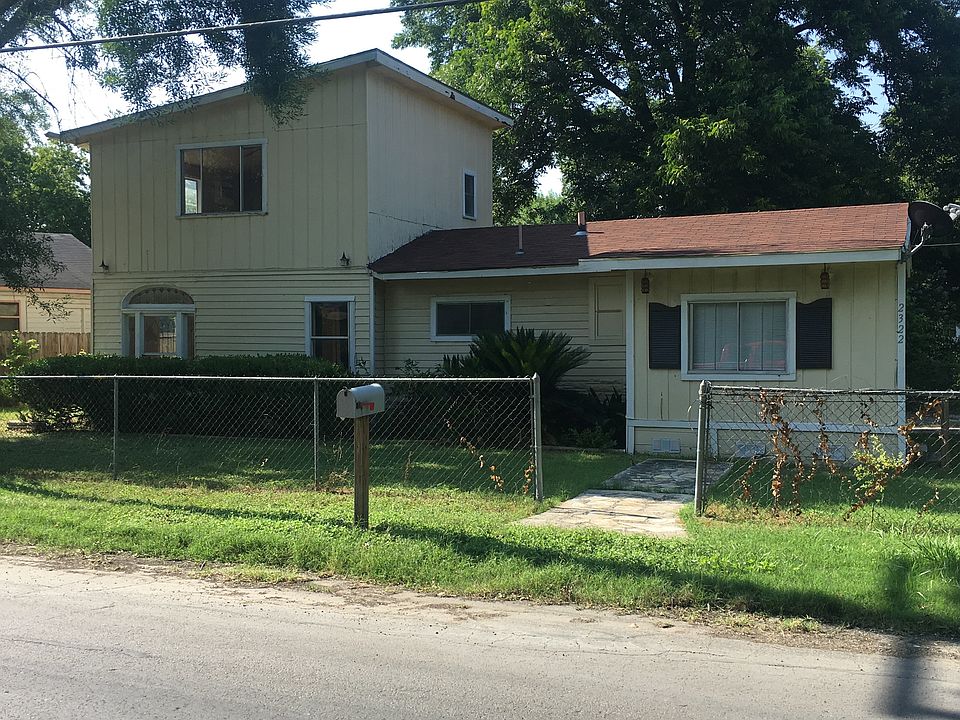 1st image of 2322 Aransas Ave