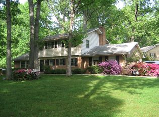 2427 Hunter Mill Rd, Vienna, VA 22181