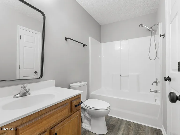 130 Sweetwater Dr — Photo 10