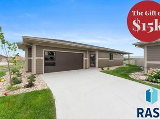 515 Ross St, Harrisburg, SD 57032
