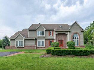 11906 N Solar Ave, Mequon, WI 53097