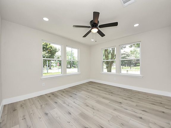 2nd image of 8068 Elrod St