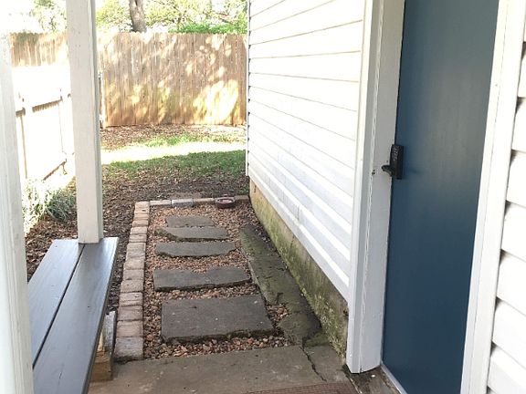 5th image of 1328 NW 20th St