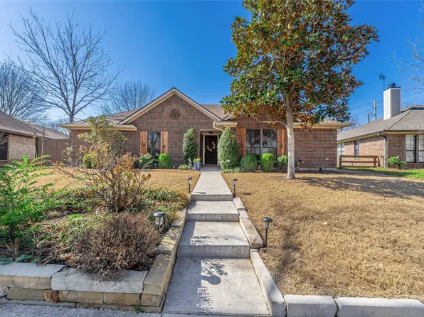 1302 Edelweiss Dr, Allen, TX 75002