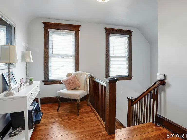 144 Overland Ave — Photo 20