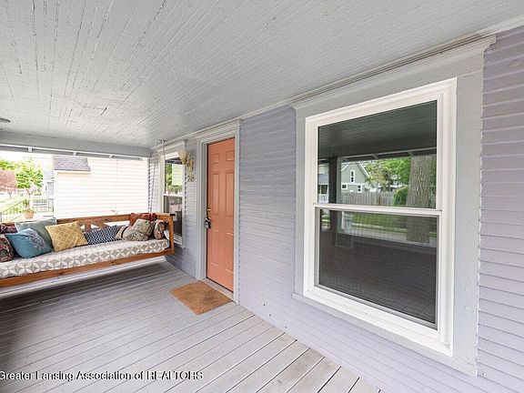 2nd image of 245 Elvin Ct