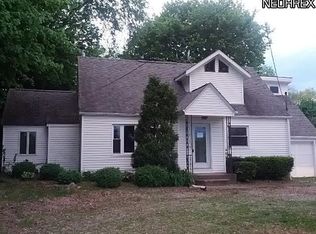 6285 Lake O Springs Ave NW, Canton, OH 44718