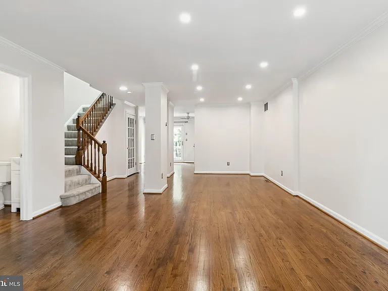 524 Kinsale Rd — Photo 4