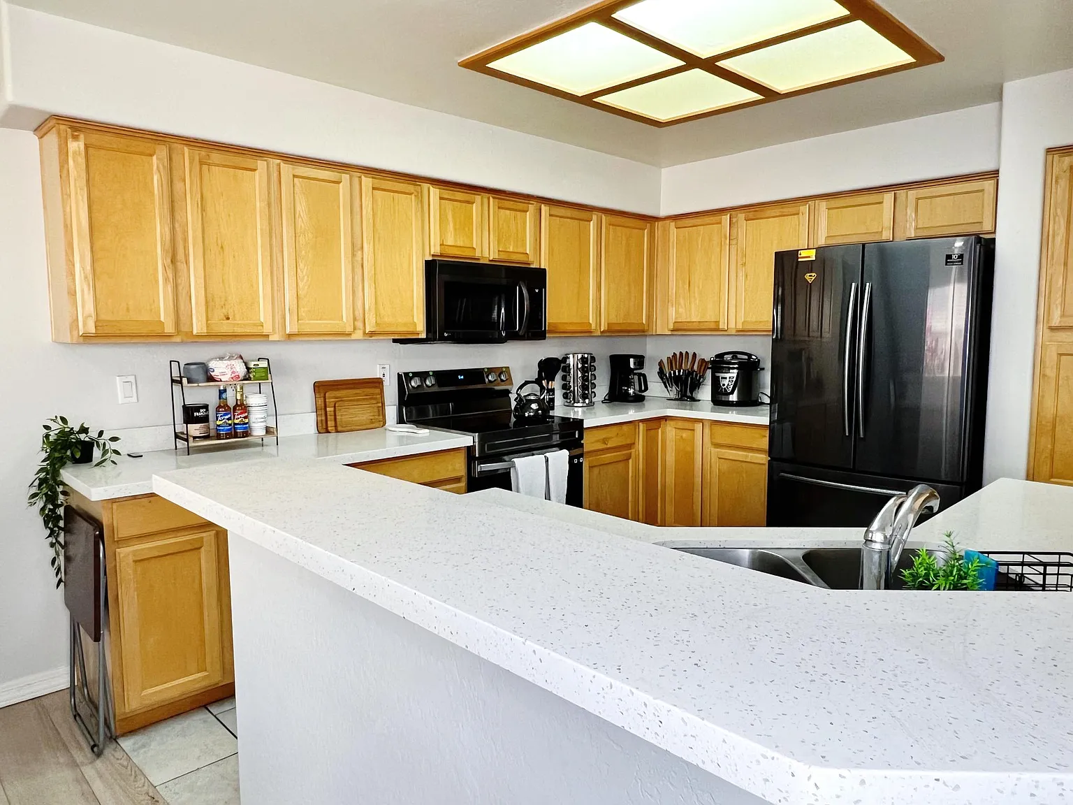 7225 E Kenwood St — Photo 2