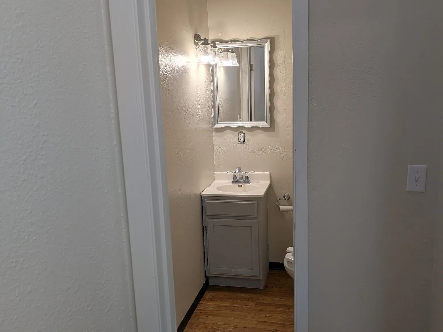 110 8th Avenue Southeast - 1 — Photo 3