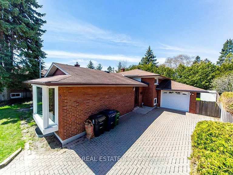 14 Amarillo Dr — Photo 2