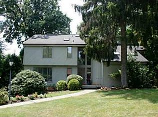 1933 Lake Marshall Dr, Gibsonia, PA