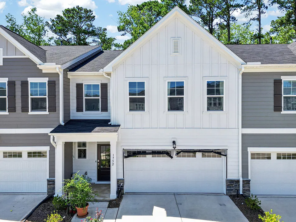 1752 Alpine Summer Ln #1