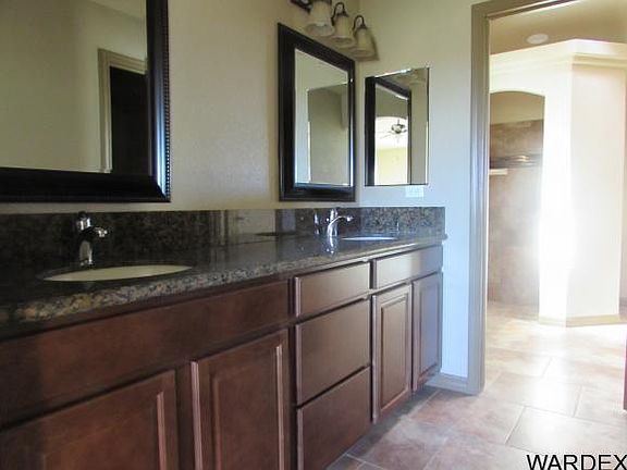 3rd image of 6242 S Vista Laguna Dr