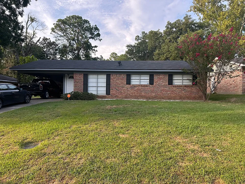 2862 Kaylin Dr