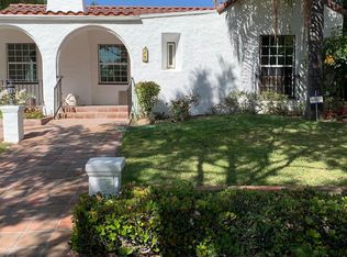 205 S Crescent Dr, Beverly Hills, CA 90212