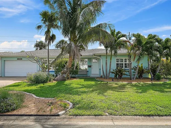 2310 Sunrise Dr SE, Saint Petersburg, FL 33705
