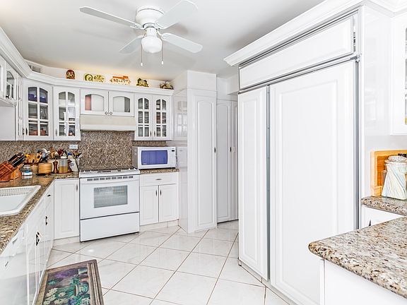 3rd image of 3500 Galt Ocean Dr APT 2501
