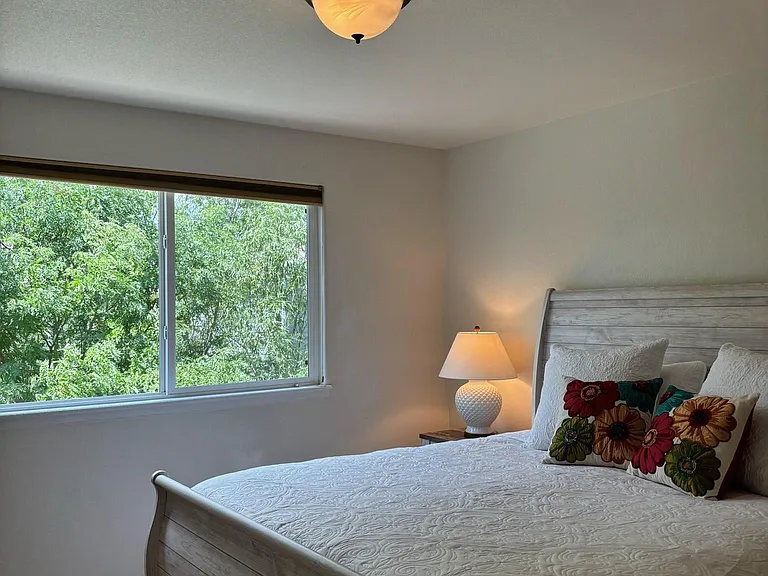 2227 Milton Ln — Photo 22