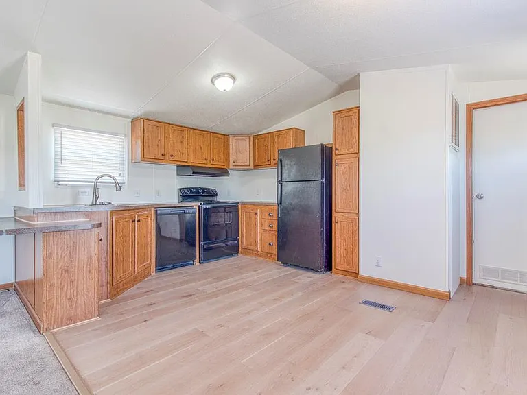 102 W Sagebrush St — Photo 4