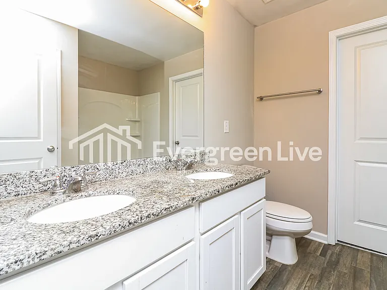 35 L Gurley Ln — Photo 4