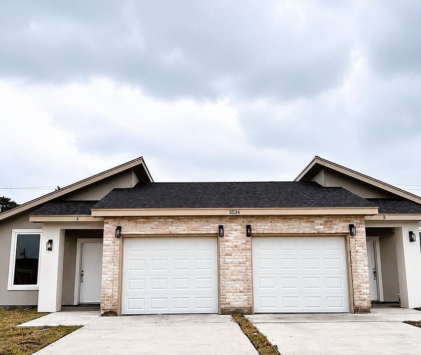 1st image of 3530 De Los Reyes Dr