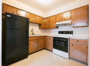 5600 Cheviot Rd APT 10, Cincinnati, OH 45247