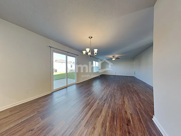 906 Northwich Ave — Photo 6