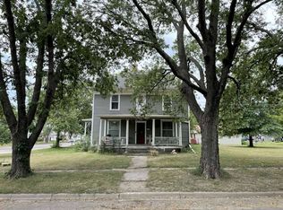102 N Colorado St, Waterville, KS 66548