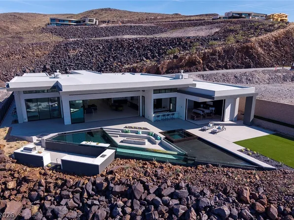 563 Grand Rim Dr, Henderson, NV 89012
