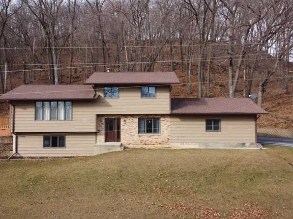 32451 Oxford Mill Rd, Cannon Falls, MN 55009